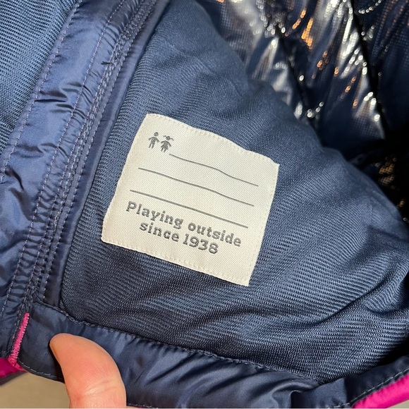 Columbia Fuchsia and Dark Blue Puffer Vest. Omni heat. Large - Picture 7 of 13